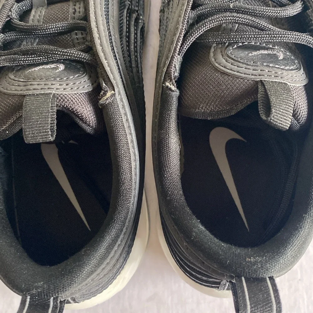 Nike Women’s AirMax 97 Black Sneakers DX0137-001 Size 8.5
